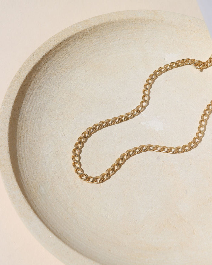Alexandra Chain