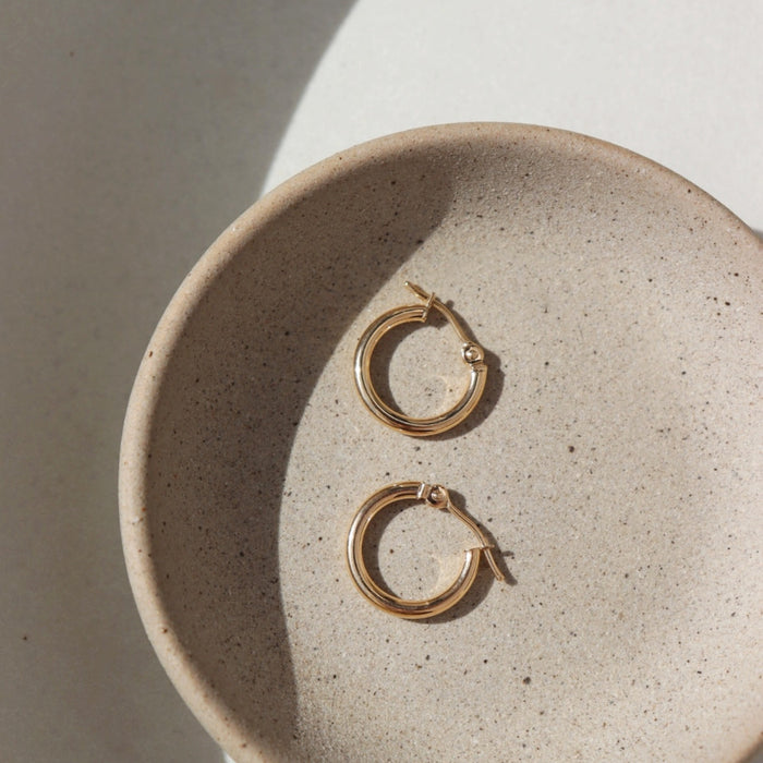 solid gold jewelry, everyday gold hoops, solid gold jewelry, everyday jewelry, solid gold, handmade jewelry, made in the USA, handmade solid gold, solid gold jewelry, everyday jewelry