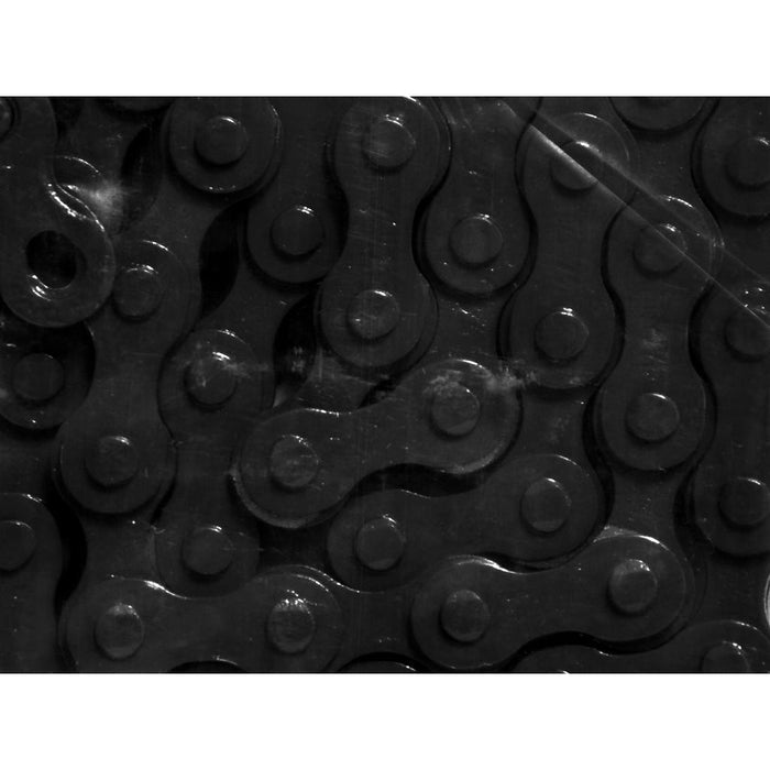 Close-up of overlapping Taya 410B Chains (1/8 Inch), highlighting their robust links and rivets in a repeating pattern that demonstrates impressive tensile strength.
